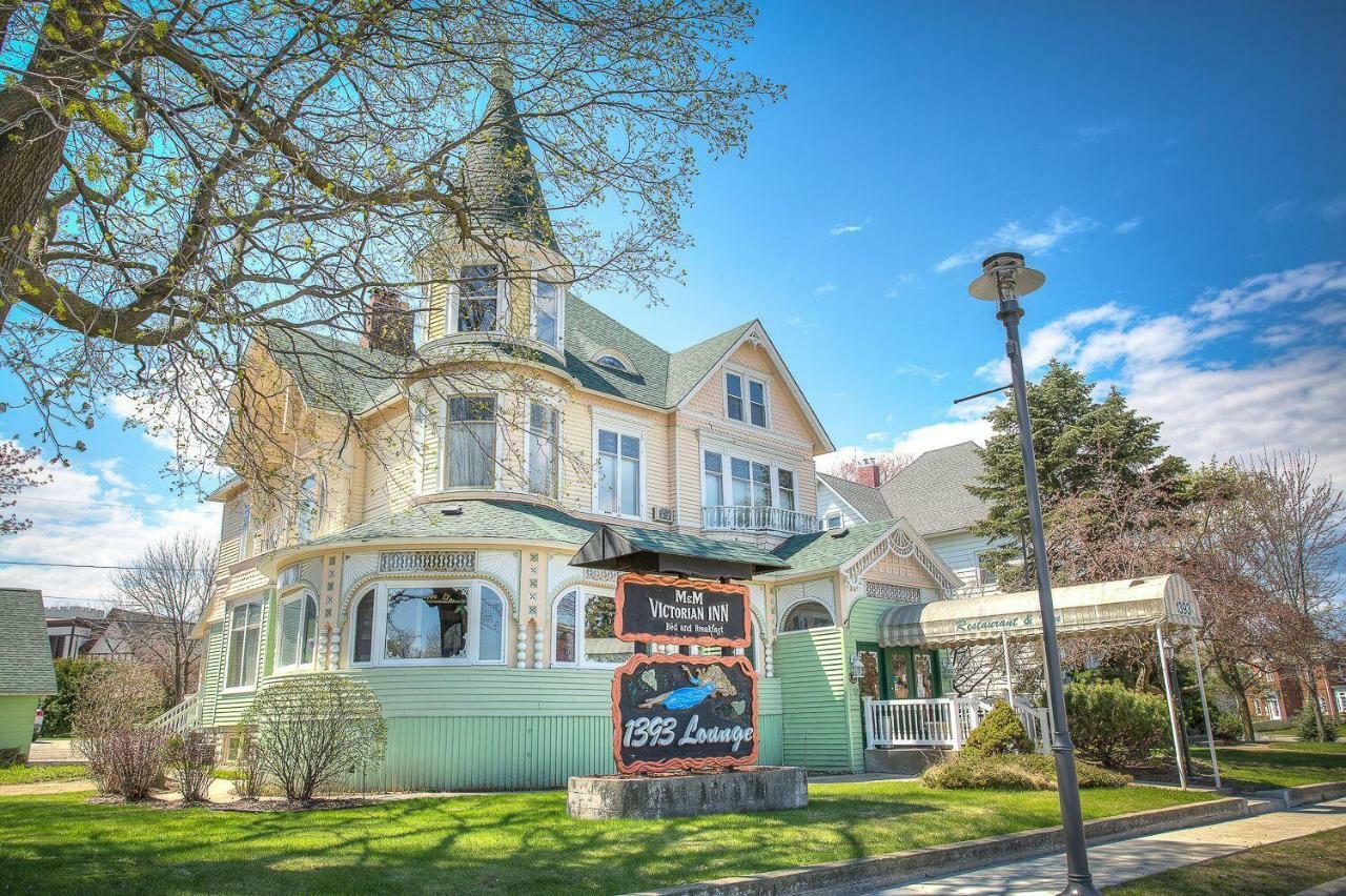 M&M Victorian Bed And Breakfast Marinette 外观 照片